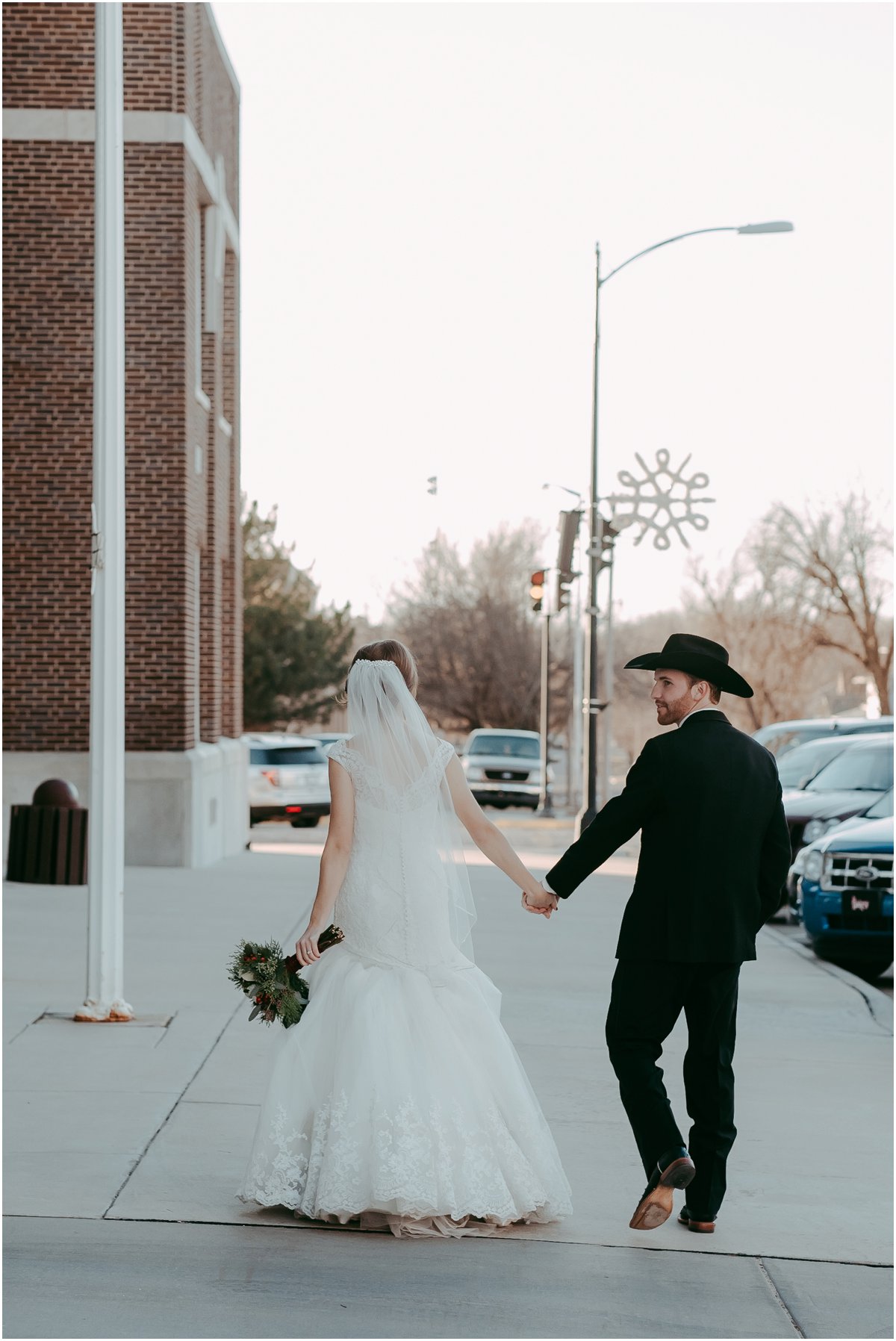 Kay + Bee x Destination Wedding + Elopement Photographers | www.kayxbee.com | Bride and Groom