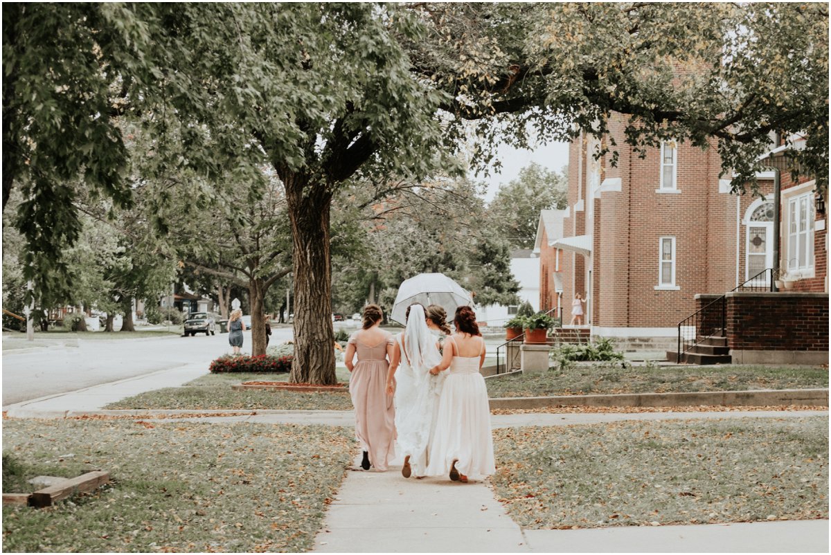 Wichita, Kansas Wedding Photography Rainy Day